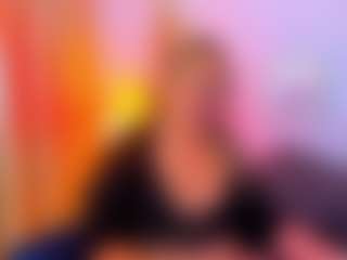 Live cam show with martina-curvy - Granny MILF on mypornchat.com