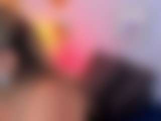 Live cam show with martina-curvy - Granny Lovense on SinfulBabes