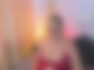 Live cam show with martina-curvy - Blonde Hair Middle Aged on LiveSexCams6