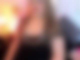martina-curvy's Live Sex Cam Show
