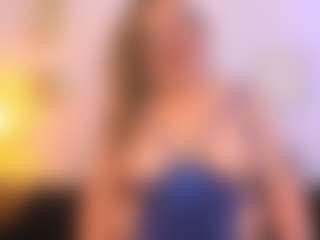 martina-curvy's Live Sex Cam Show