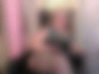 Live cam show with martina-curvy - Blonde Hair Middle Aged on Uber Horny