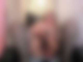 martina-curvy's Live Sex Cam Show