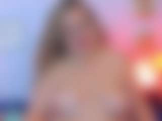 martina-curvy's Live Sex Cam Show