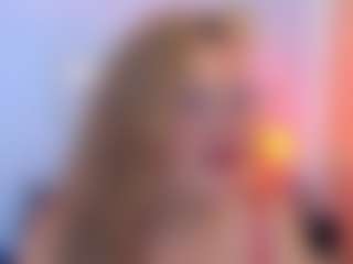 martina-curvy's Live Sex Cam Show