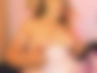 martina-curvy's Live Sex Cam Show