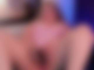 martina-curvy's Live Sex Cam Show