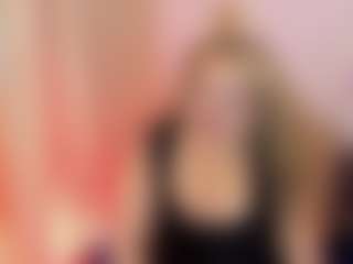 martina-curvy's Live Sex Cam Show