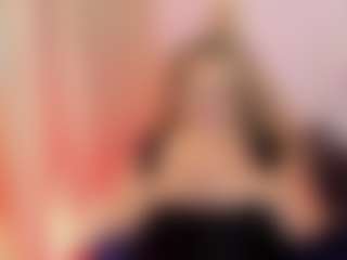 martina-curvy's Live Sex Cam Show