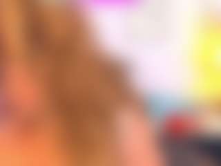 Live cam show with martina-curvy - Curvy MILF on x69.live