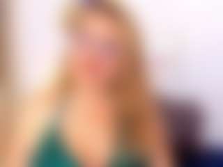 Live cam show with martina-curvy - Granny Big Tits on 1on1-livenow