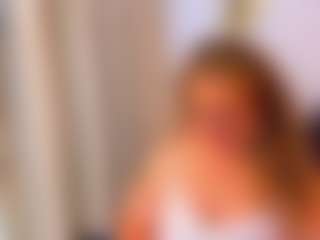 Live cam show with martina-curvy - Spy Granny on Milfs Live