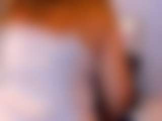 Live cam show with martina-curvy - Mature on Hubzter Live