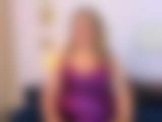 martina-curvy's Live Sex Cam Show