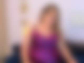 martina-curvy's Live Sex Cam Show