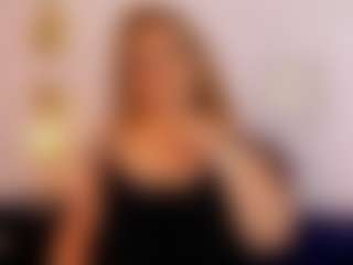 martina-curvy's Live Sex Cam Show