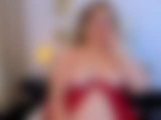 martina-curvy's Live Sex Cam Show