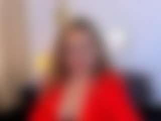 Live cam show with martina-curvy - Granny Lovense on CSO-WL