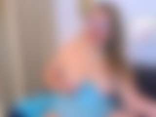 Live cam show with martina-curvy - Mature MILF on Camsoda