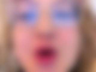 martina-curvy's Live Sex Cam Show