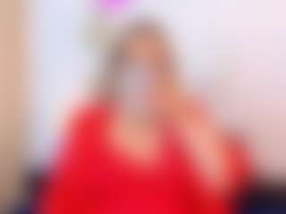 Live cam show with martina-curvy - Granny Lovense on Camsoda