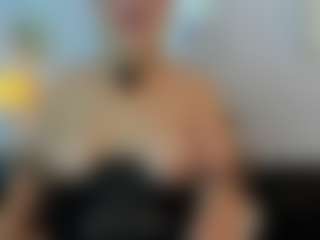 martina-curvy's Live Sex Cam Show