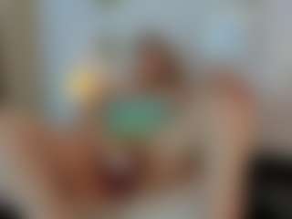 martina-curvy's Live Sex Cam Show