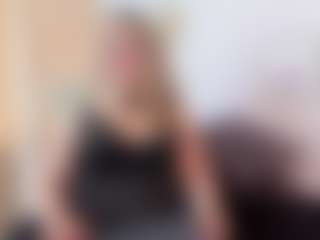Live cam show with martina-curvy - Erotic Dance on galaxygirlnitro.com
