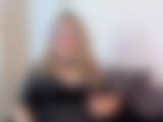 Live cam show with martina-curvy - Granny BBW on Gym Cam Girls