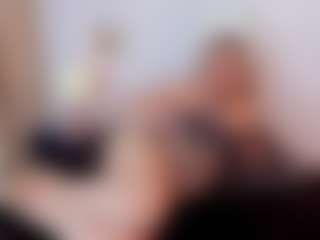 Live cam show with martina-curvy - Blonde Hair Middle Aged on infinitiblacc.com