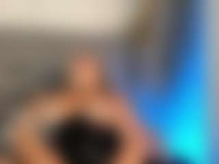 martina-curvy's Live Sex Cam Show