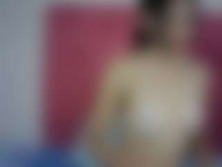 Live cam show with MIAsuarez0121 - Tittyfuck on Dare Cams