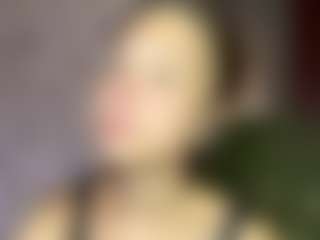 NataliaReine's Live Sex Cam Show