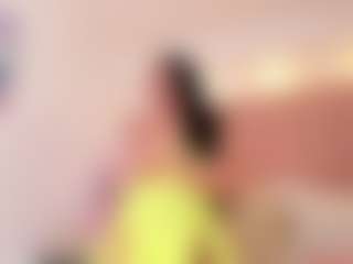 Live cam show with nataliavela - Oil on Camiplay Live