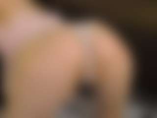 Live cam show with onlyjett - Bedroom Brown Hair on Camsoda