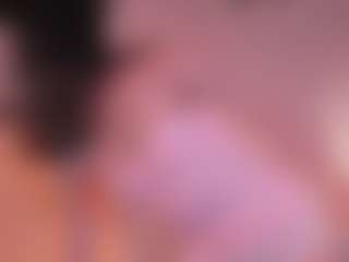 Live cam show with onlyjett - Gray Eyes on Camsoda