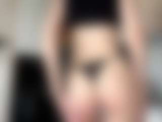 SerenaHale's Live Sex Cam Show
