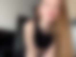 SerenaHale's Live Sex Cam Show
