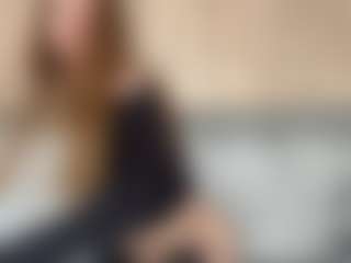 Live cam show with SerenaHale - Red Hair on Milf Play