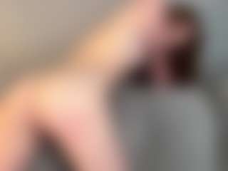 SerenaHale's Live Sex Cam Show