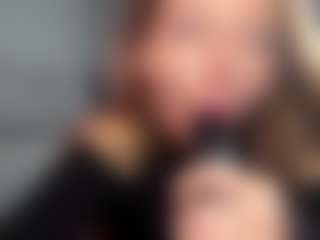 SerenaHale's Live Sex Cam Show
