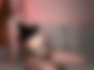 SerenaHale's Live Sex Cam Show