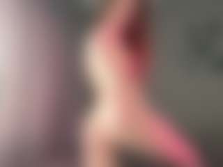 Live cam show with SerenaHale - Red Hair HD on madthumbs