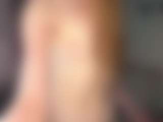 Live cam show with SerenaHale - Red Hair on Uber Horny