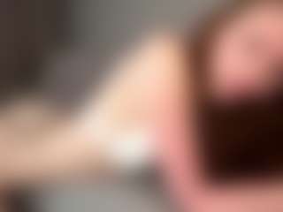 Live cam show with SerenaHale - Blue Eyes on Camsoda