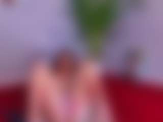 TheaGlow's Live Sex Cam Show