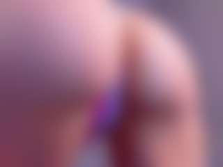 TheaGlow's Live Sex Cam Show