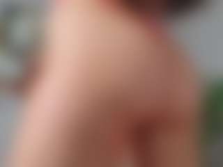 Live cam show with TheaaX - Smoking on Camsoda