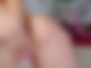 Live cam show with TheaaX - Smoking on Uber Horny