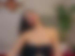 Live cam show with TheaaX - Smoking on camtv